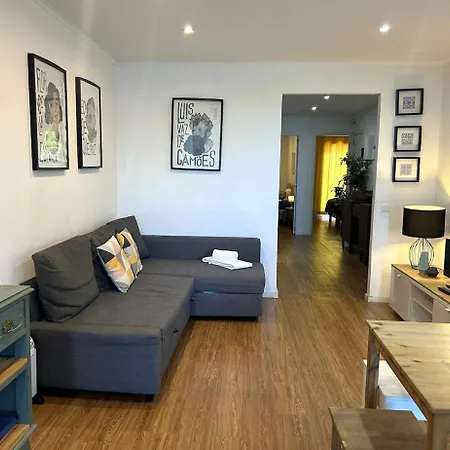 Family And Friends Apartment Porto Centro Apartman